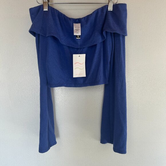 Dippin’ Daisy’s Jessie Sweater & Fold-Over Mini Shorts set - Picture 4 of 8